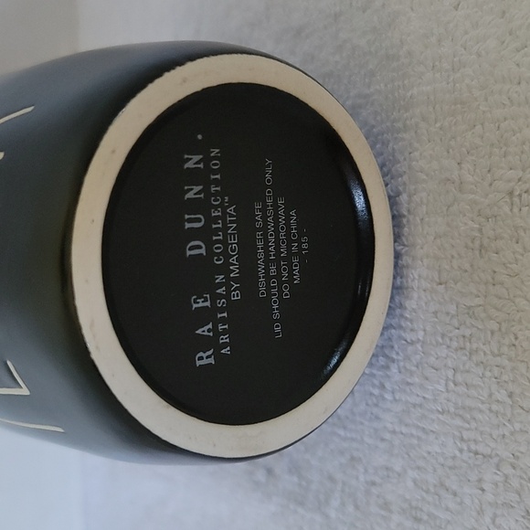 Rae Dunn salt and pepper set - Picture 12 of 15